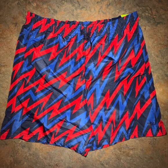 DSG Youth‎ Athletic Fit Train Shorts, Large, Red & Blue Zigzag Pattern - Picture 1 of 8